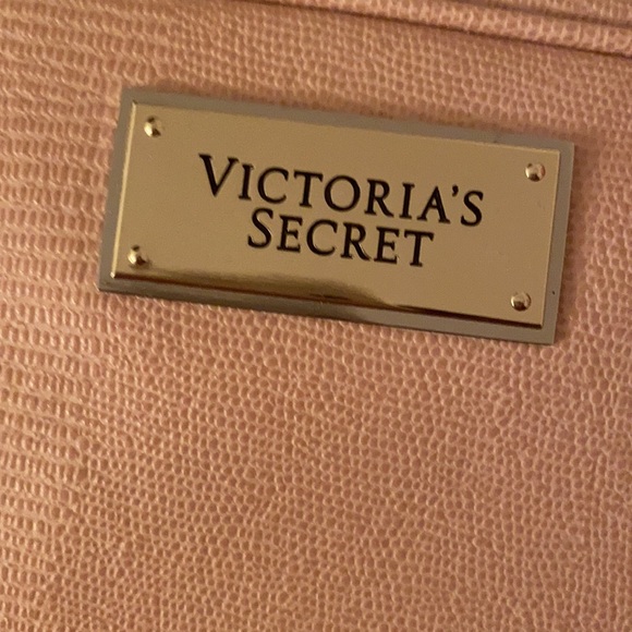 New Victoria Secret Purse - Picture 2 of 4